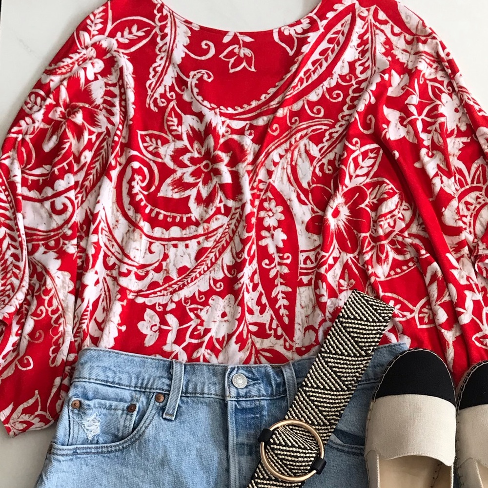 Flowy Sleeve Top with Back Detail